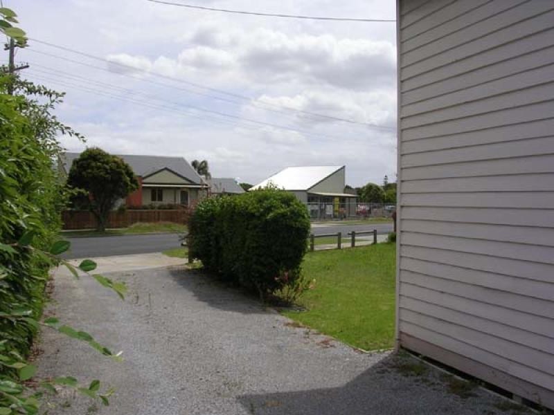 32 Church Street, Lakes Entrance, Lakes Entrance VIC 3909
