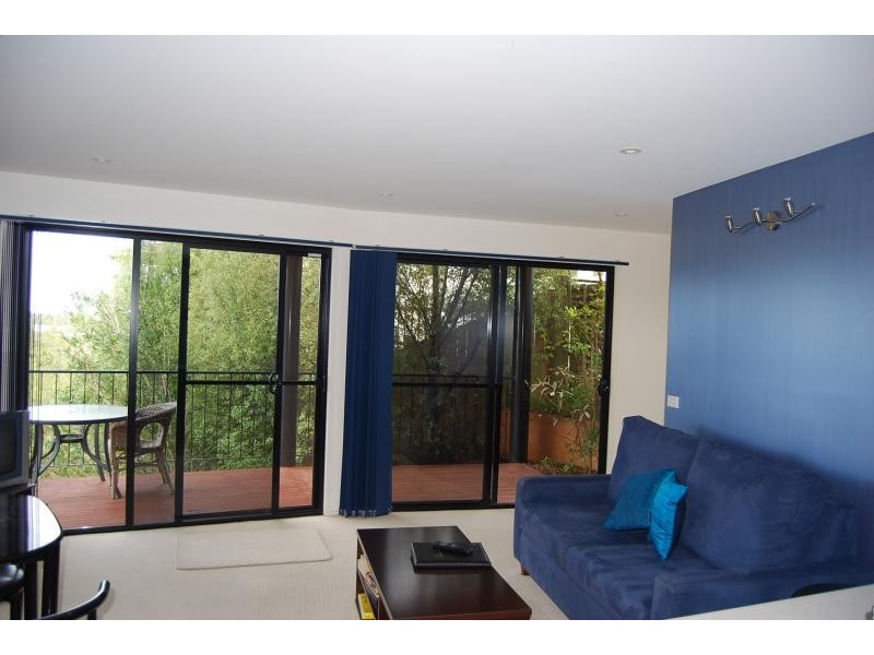 Lot 2/15 Clara Street, Lakes Entrance VIC 3909