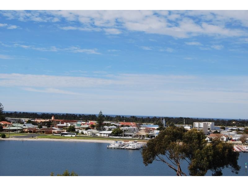 Lot 2/15 Clara Street, Lakes Entrance VIC 3909