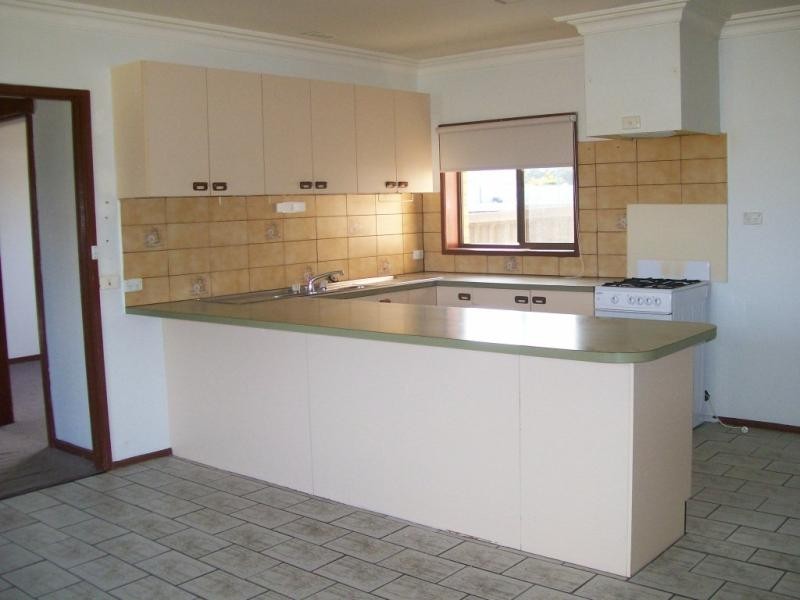 20 Princes Highway, Lakes Entrance VIC 3909