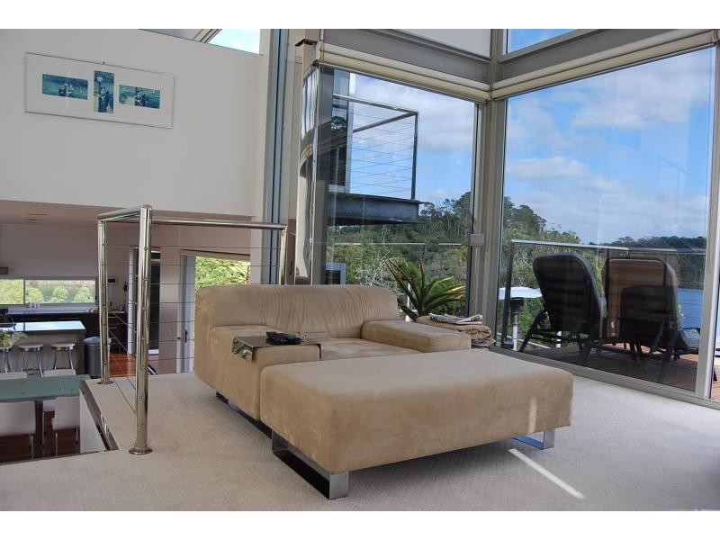 22 Tarra Drive, Lakes Entrance VIC 3909