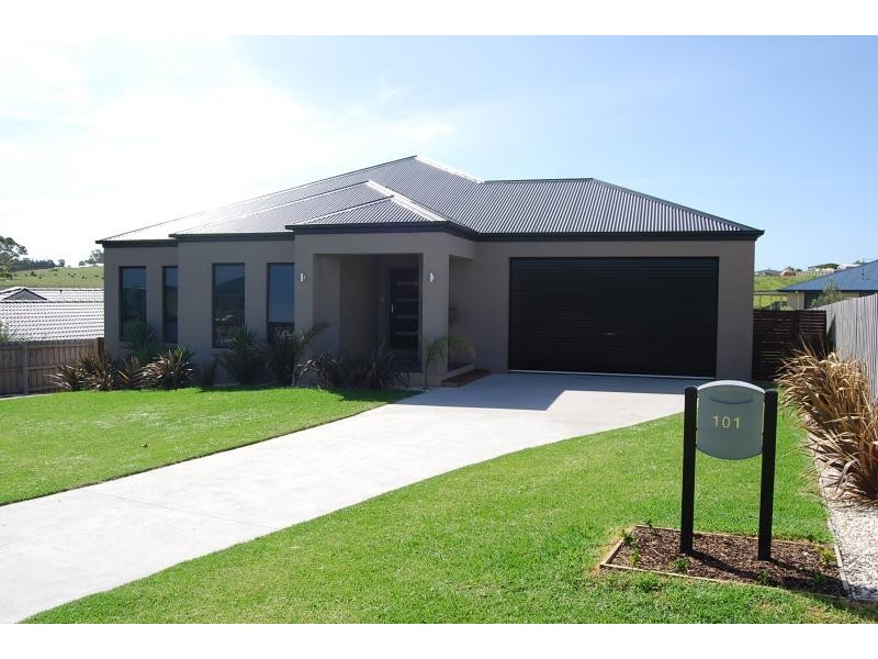 101 Stirling Drive, Lakes Entrance VIC 3909