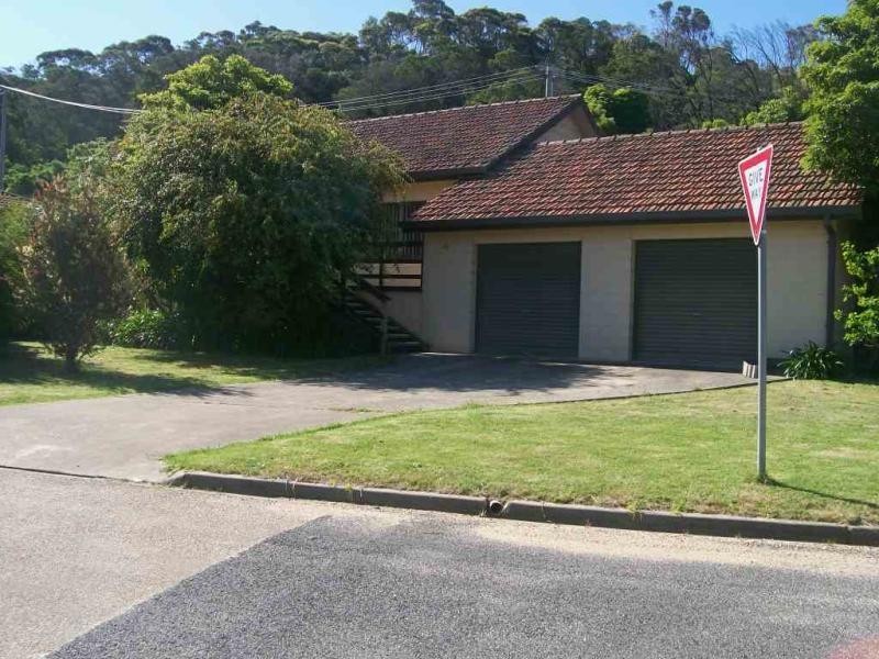 41 Robin Street, Lakes Entrance VIC 3909