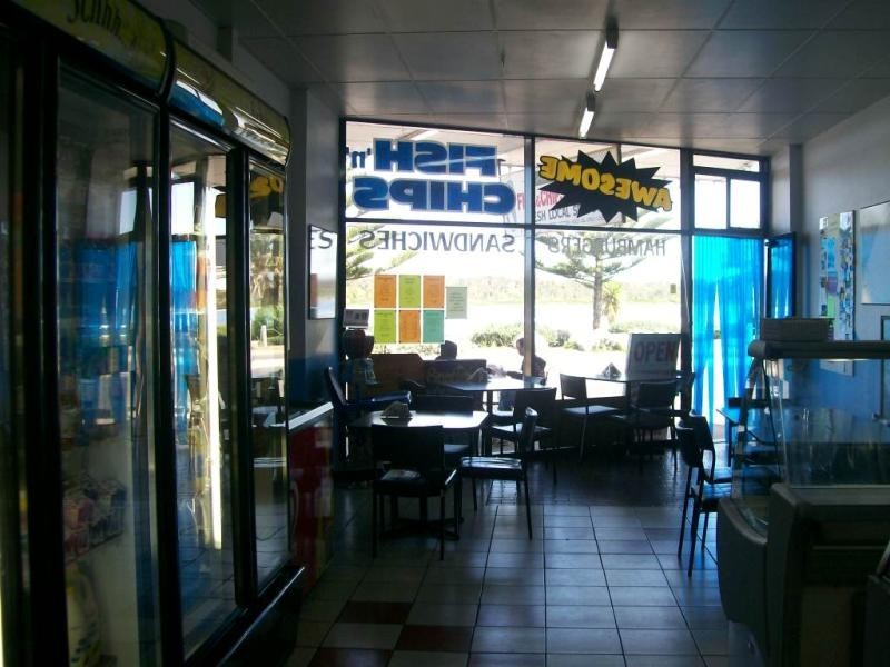 337 Esplanade, Lakes Entrance VIC 3909