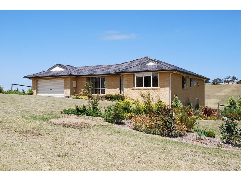 51 Lindamay Court, Lakes Entrance VIC 3909