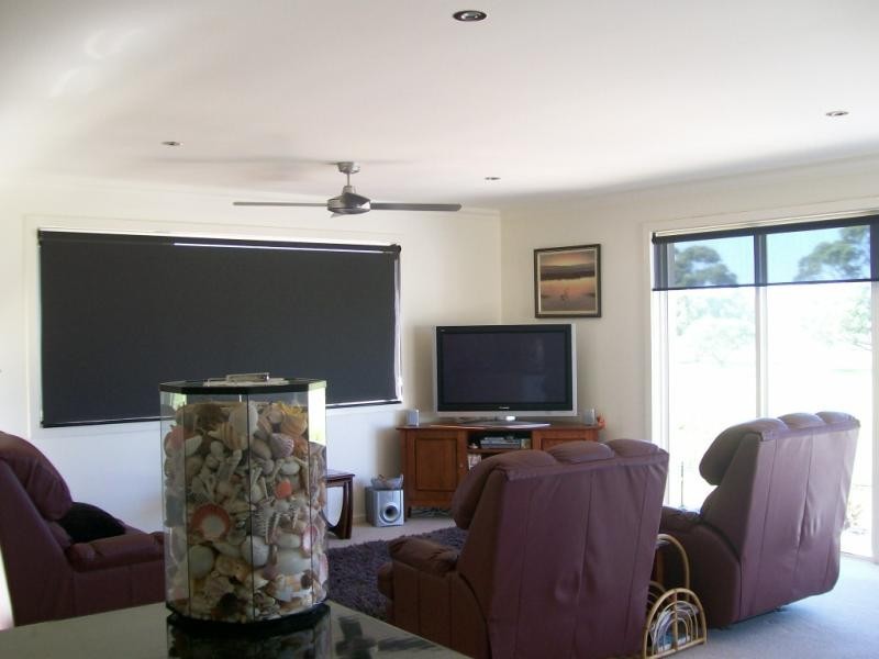 Unit 8/122 Golf Links Road, Lakes Entrance VIC 3909