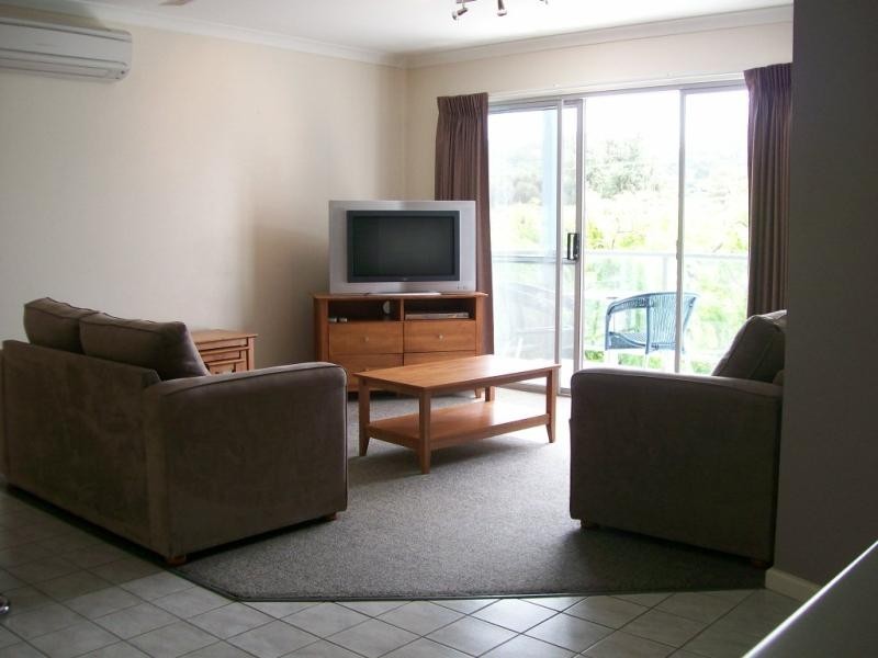 Apartment 9/142 Marine Parade, Lakes Entrance VIC 3909