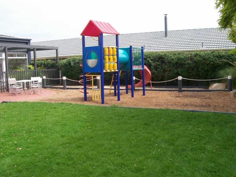 Apartment 9/142 Marine Parade, Lakes Entrance VIC 3909