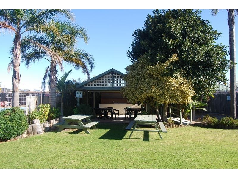 669 Esplanade, Lakes Entrance VIC 3909