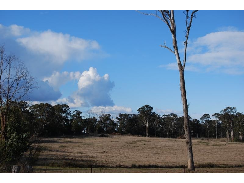 40 Bunga Creek Road, Lakes Entrance VIC 3909