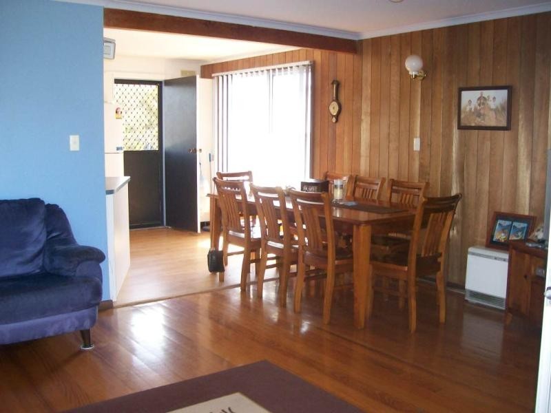 53 OceanView Parade, Lakes Entrance VIC 3909
