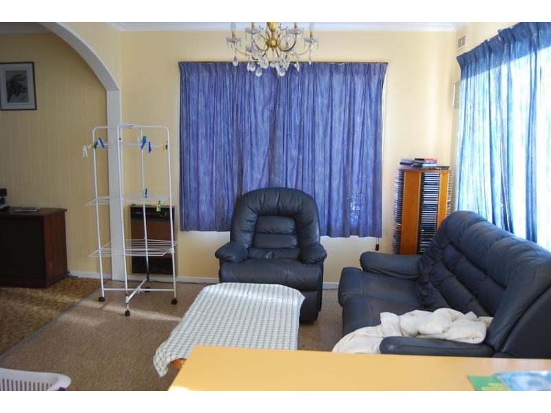 16 Lakeview Drive, Lakes Entrance VIC 3909