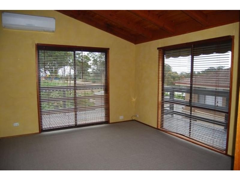 7 Tambo Court, Lakes Entrance VIC 3909