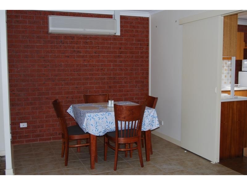 Unit 2/6 Rowe Street, Lakes Entrance VIC 3909