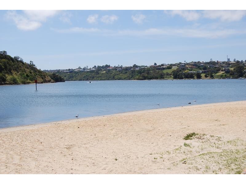 Unit 2/6 Rowe Street, Lakes Entrance VIC 3909