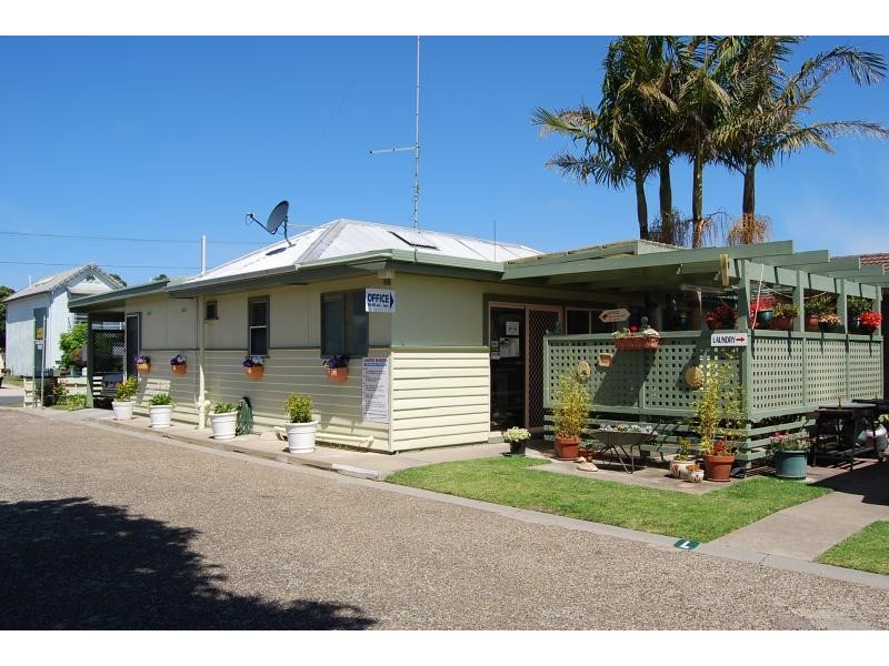 3 Jemmeson Street, Lakes Entrance VIC 3909
