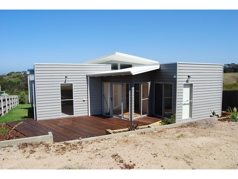 26 Hunters Lane, Lakes Entrance VIC 3909