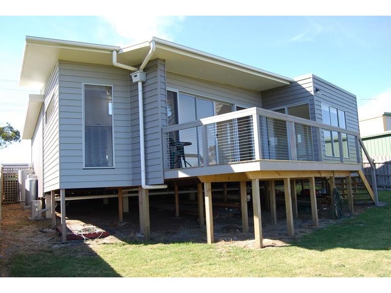 26 Hunters Lane, Lakes Entrance VIC 3909
