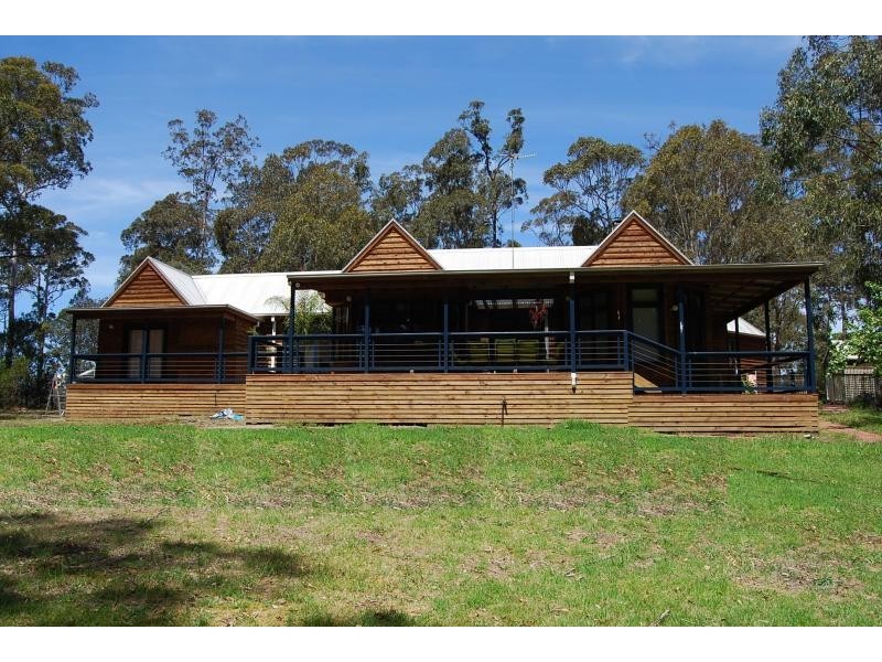 52 Baades Road, Lakes Entrance VIC 3909