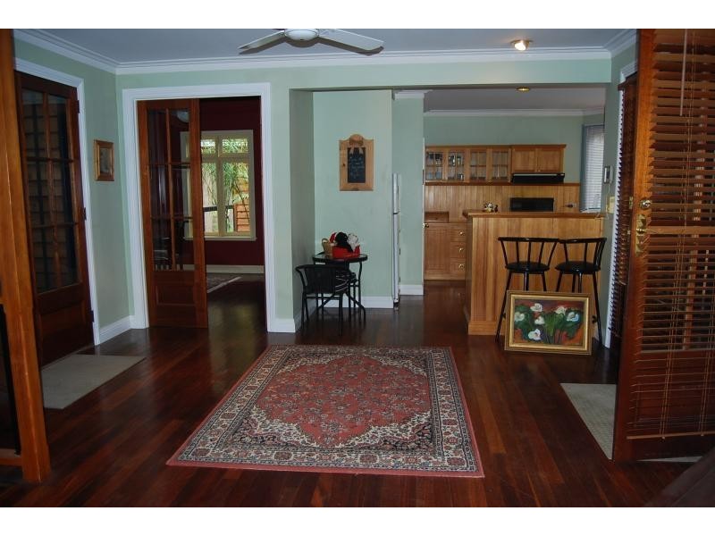 52 Baades Road, Lakes Entrance VIC 3909