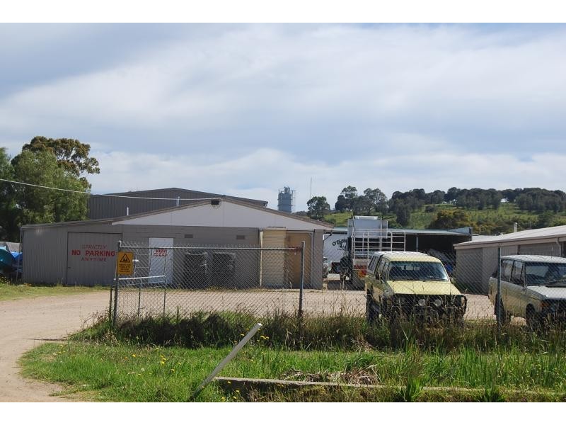 29 COATES ROAD, Lakes Entrance VIC 3909