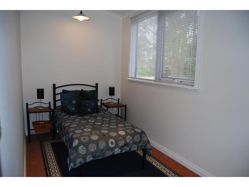 52 A Baades Road, Lakes Entrance VIC 3909