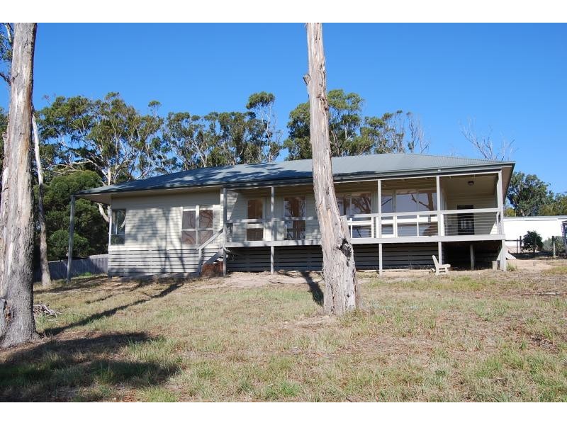 22 Northrope Road, Lakes Entrance VIC 3909