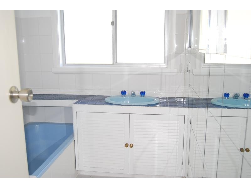 22 Northrope Road, Lakes Entrance VIC 3909