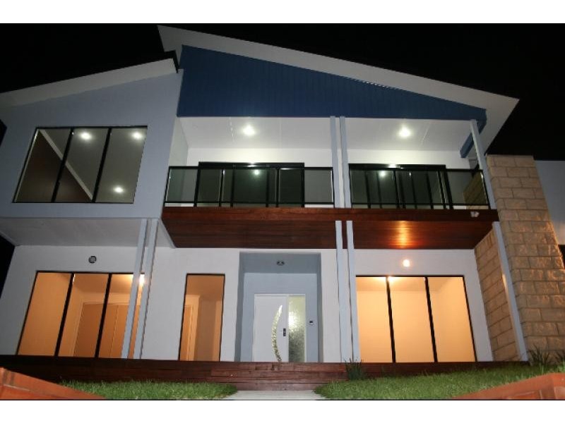 14 Riviera Court, Lakes Entrance VIC 3909