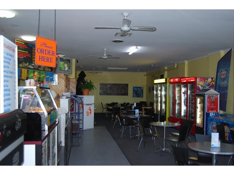 581 Esplanade, Lakes Entrance VIC 3909