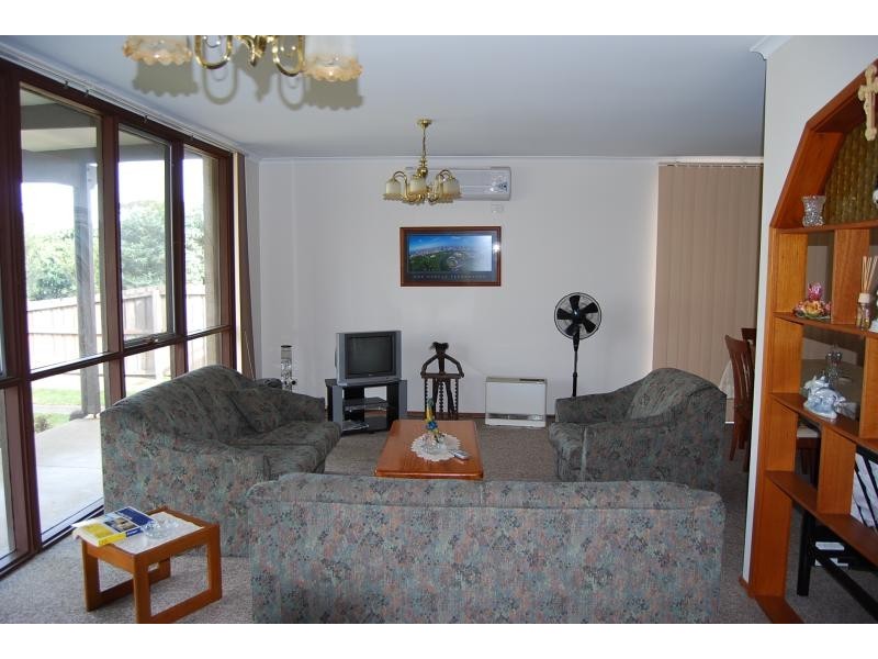 7 Eastern Beach Road, Lakes Entrance VIC 3909