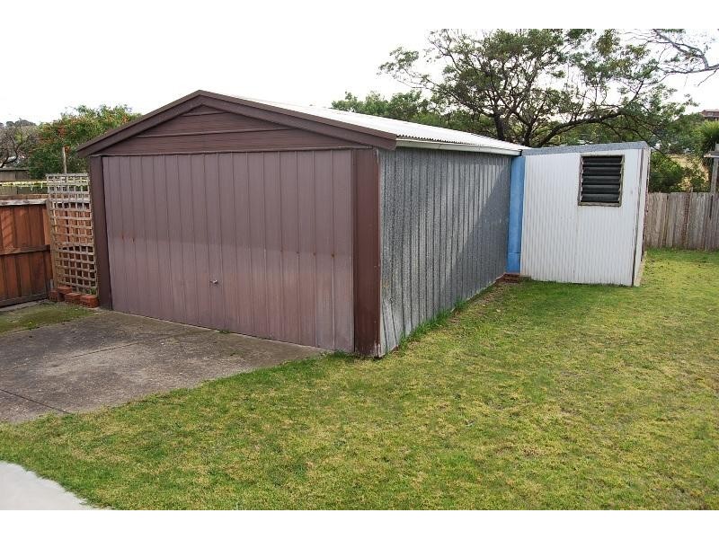 7 Eastern Beach Road, Lakes Entrance VIC 3909