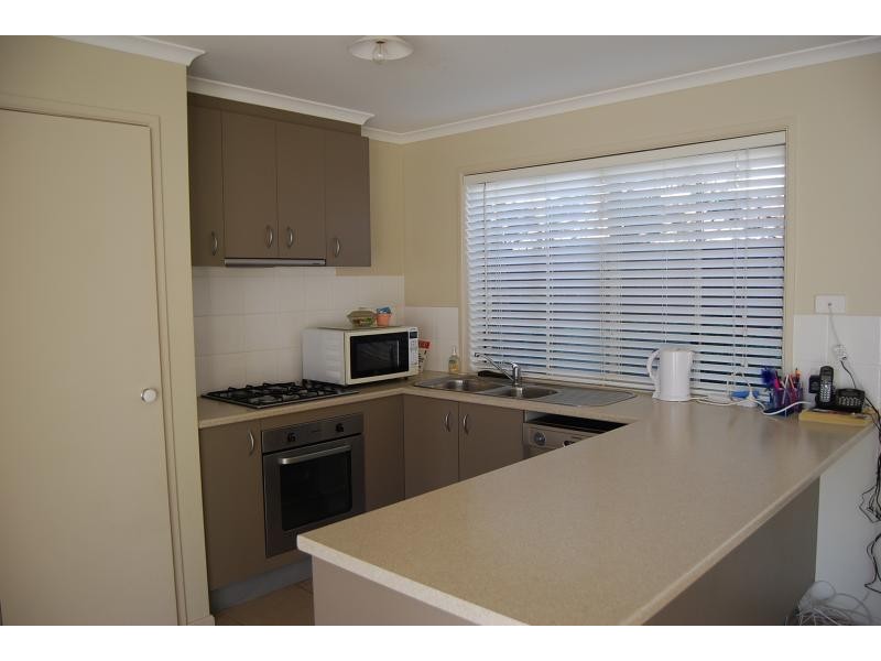21 Mist Street, Lakes Entrance VIC 3909