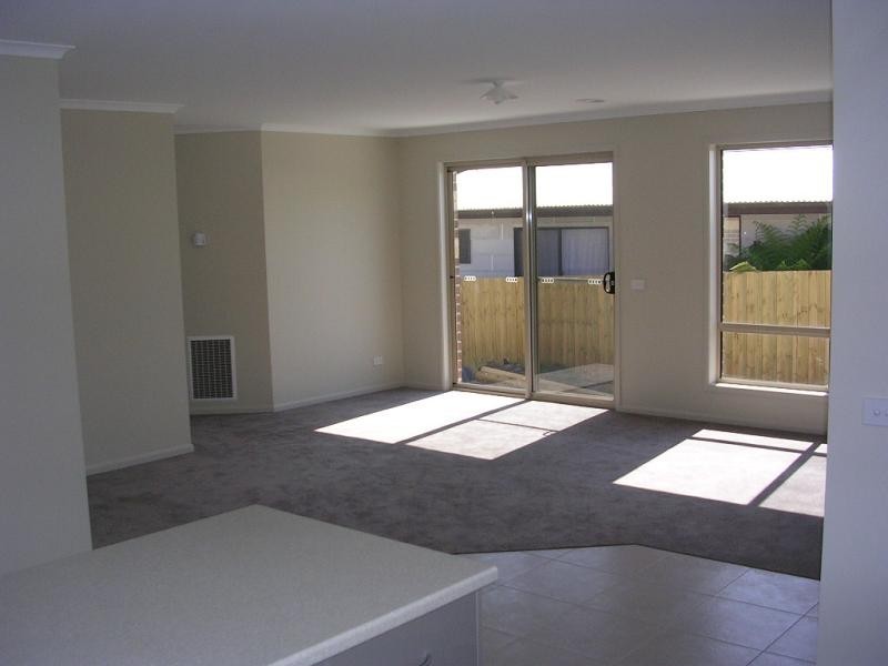 21 Mist Street, Lakes Entrance VIC 3909