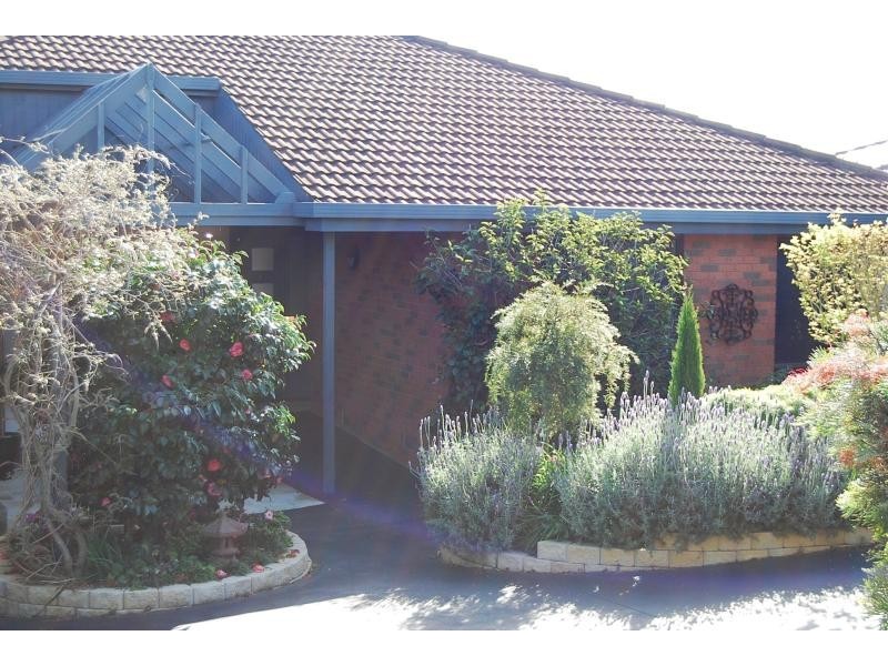 7 Nautilus Way, Lakes Entrance VIC 3909