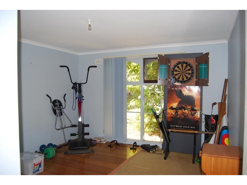 16 View Street, Lakes Entrance VIC 3909