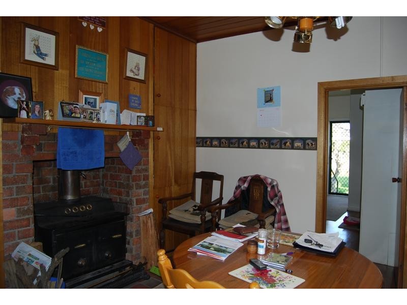 2820 Princes Highway, Kalimna West VIC 3909