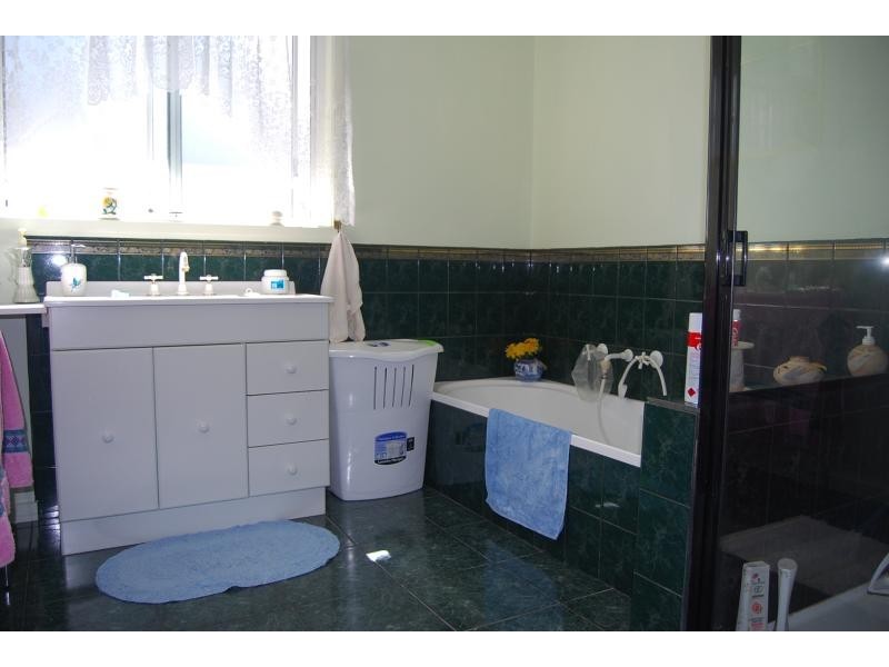177 Princes Highway, Lakes Entrance VIC 3909