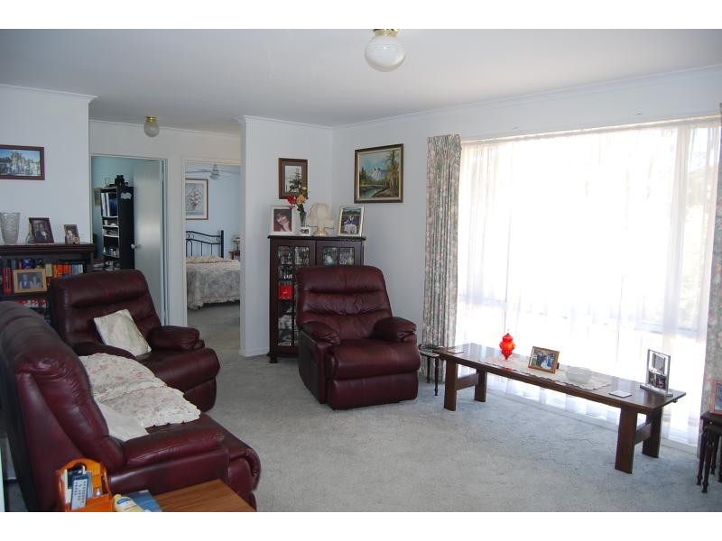 177 Princes Highway, Lakes Entrance VIC 3909