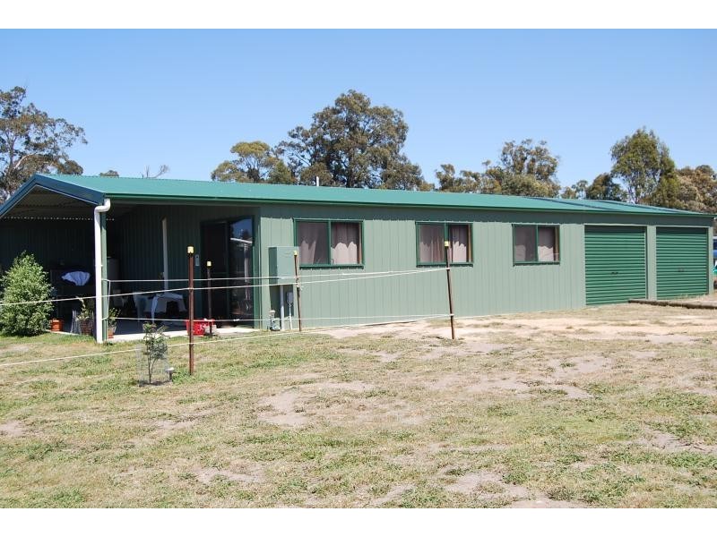 51 Baades Road, Lakes Entrance VIC 3909