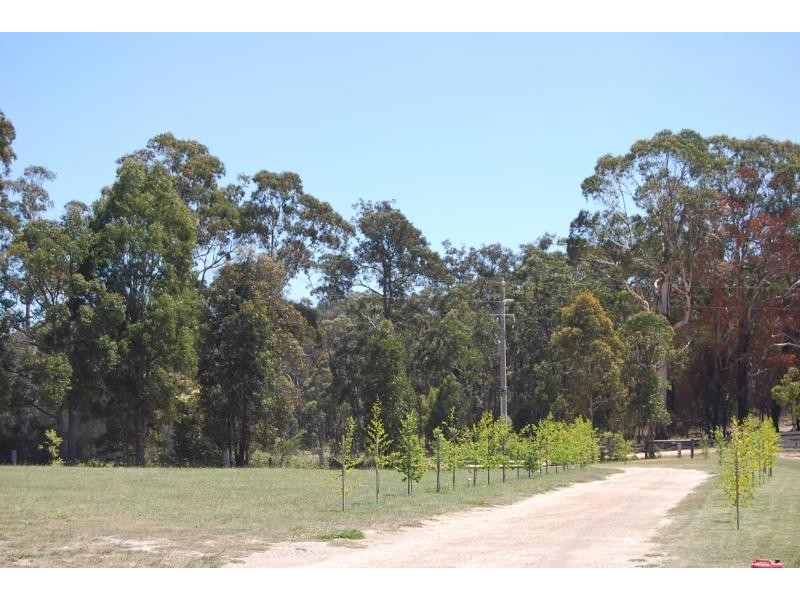 51 Baades Road, Lakes Entrance VIC 3909