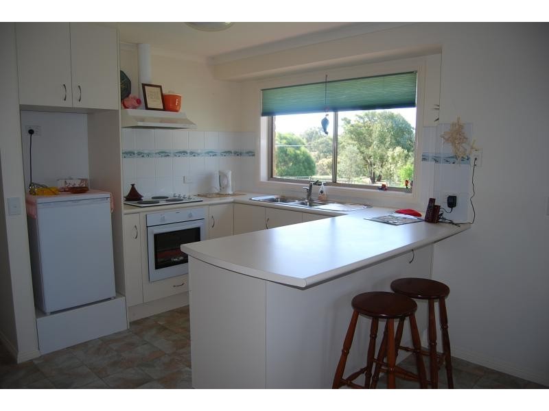 45 Lake Bunga Beach Road, Lake Bunga VIC 3909