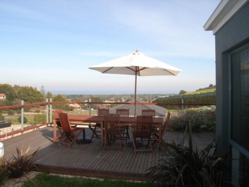 4 Kinkuna Court, Lakes Entrance VIC 3909