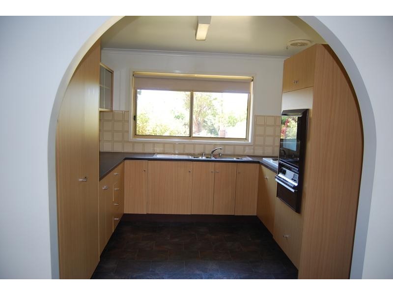 Unit 1/41 Golf Links Road, Lakes Entrance VIC 3909