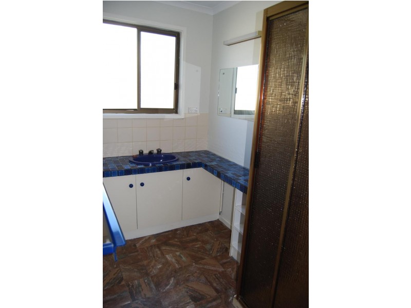 50 Hazel Road, Lakes Entrance VIC 3909