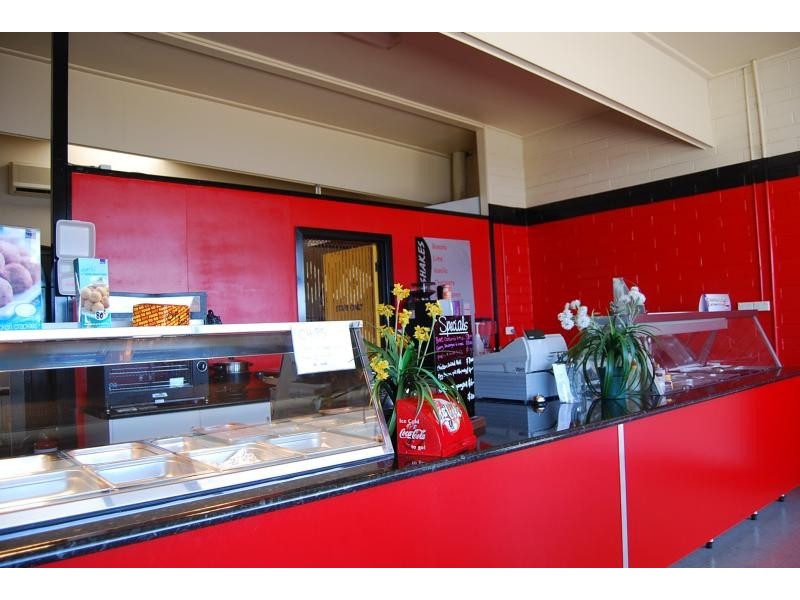 503 Esplanade, Lakes Entrance VIC 3909