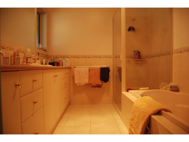 13 Keera Road, Lakes Entrance VIC 3909