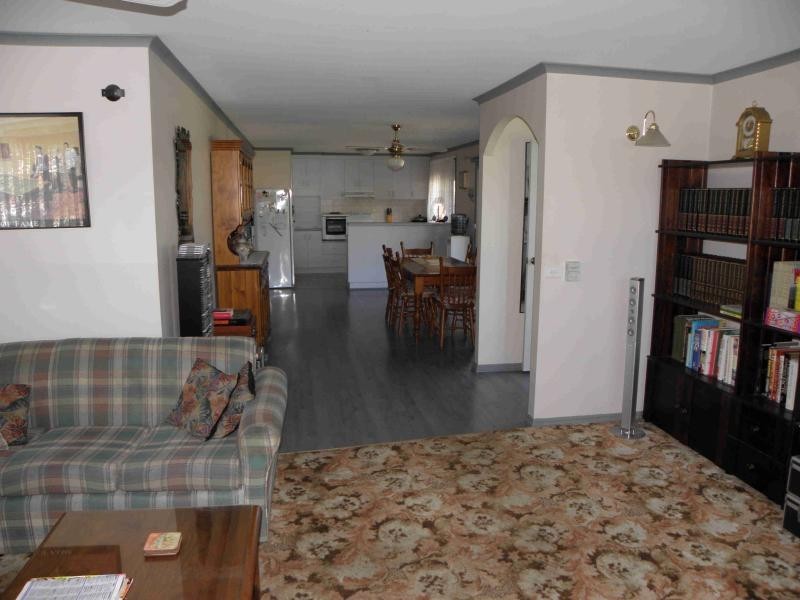 12 Foam Street, Lakes Entrance VIC 3909