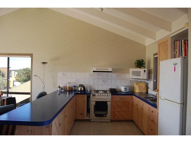 69 Lakeside Drive, Lake Tyers Beach VIC 3909