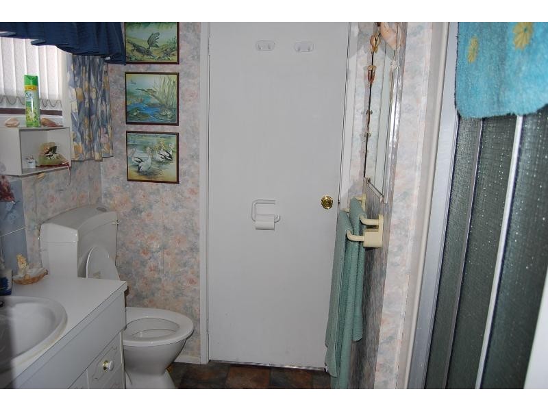 1 Clara Street, Lakes Entrance VIC 3909